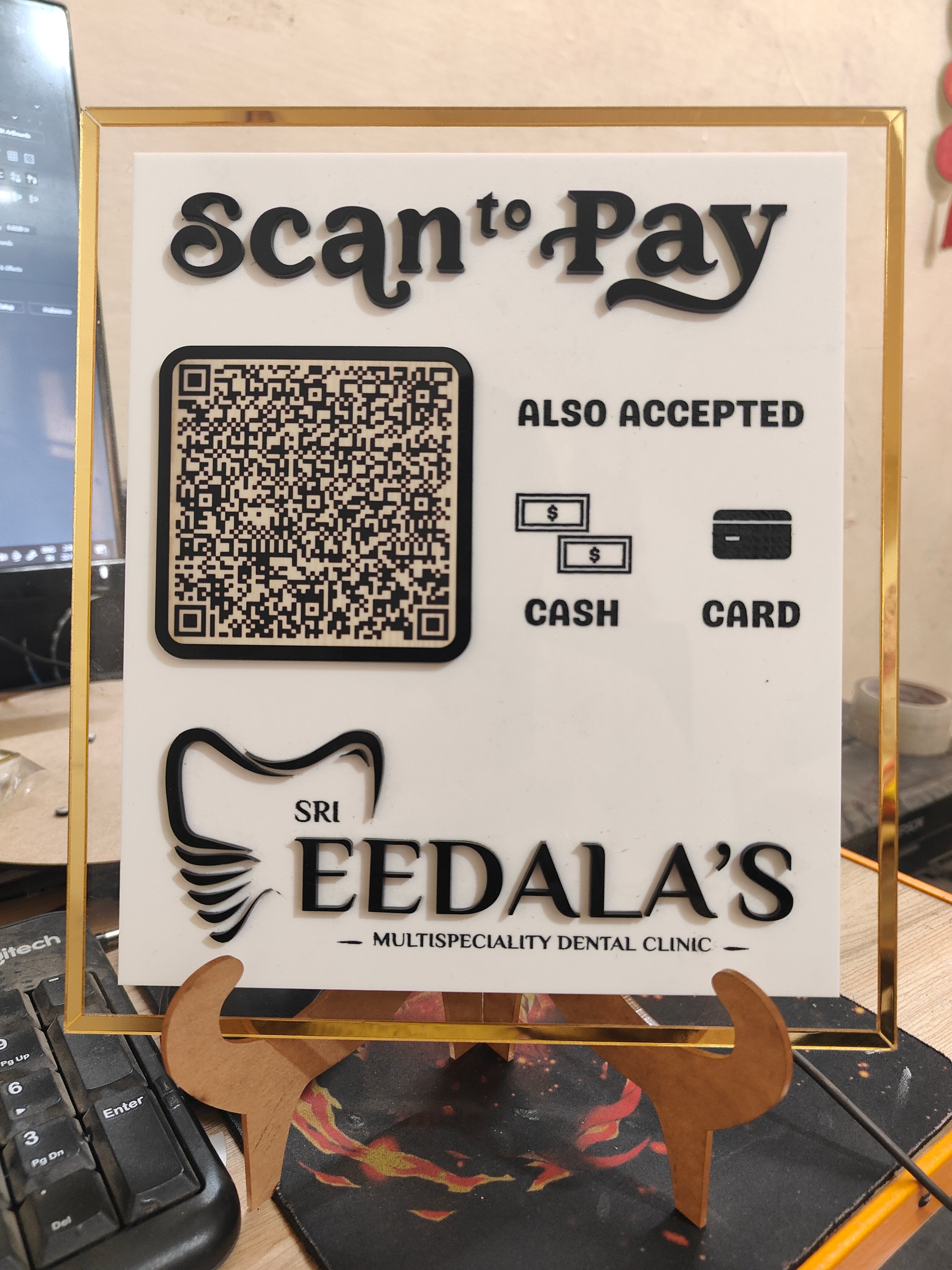 Customized Rectangle Shape White Acrylic QR Stand